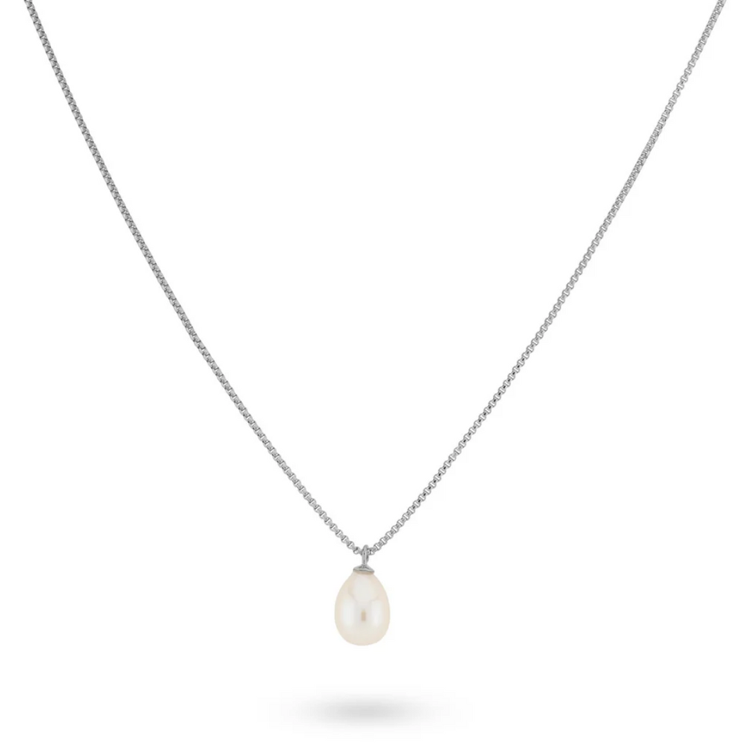 Necklace with sweetwater pearl -